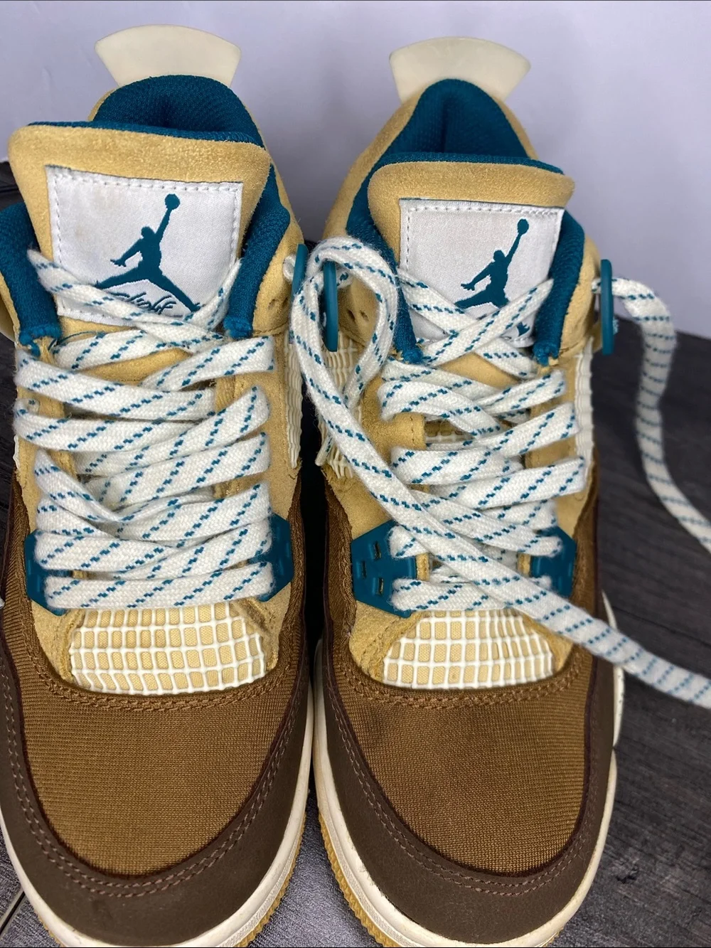 Jordan Men’s Brown, Tan & Teal Retro Basketball Sneakers